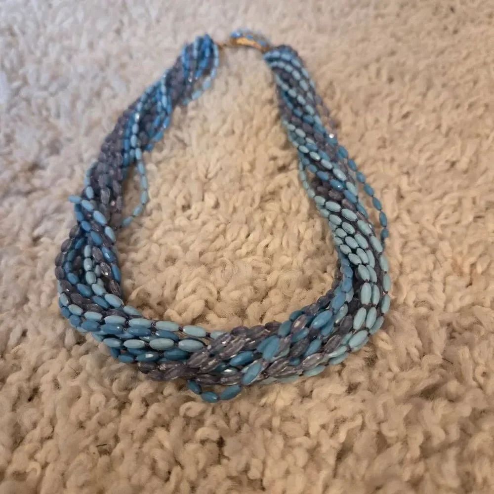 Vintage Multi Strand Blue Bead Necklace Pretty Clasp